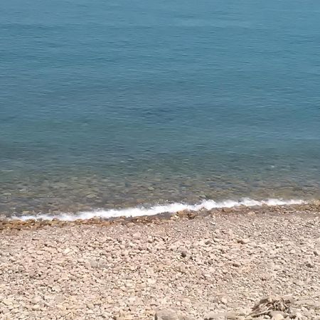 فيلا Casa Lungomare Caronia Marina المظهر الخارجي الصورة