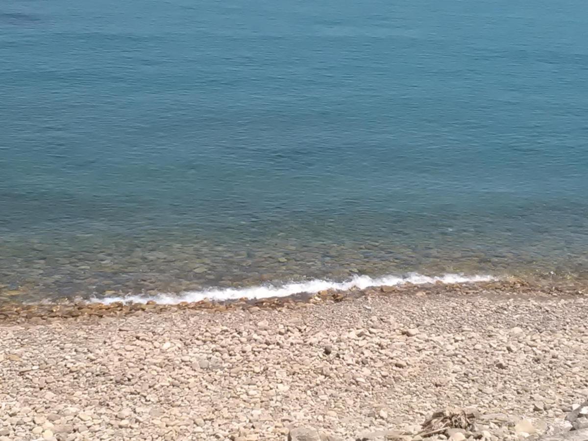 فيلا Casa Lungomare Caronia Marina المظهر الخارجي الصورة